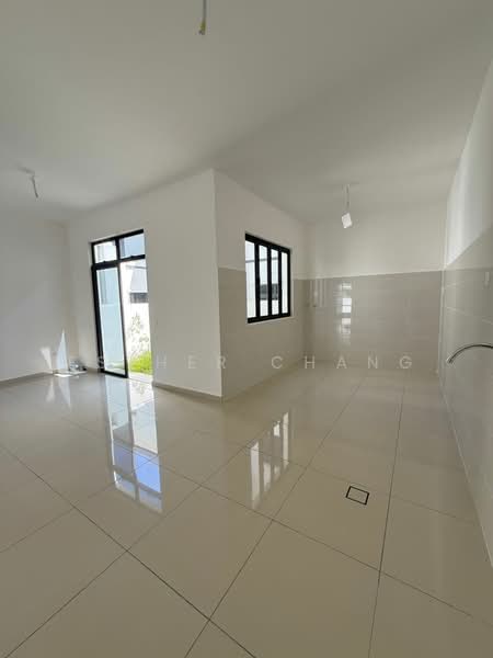 Cluster House for Sale in Eco Botanic (Iskandar Puteri (Nusajaya)) - Esther Chang - Kitchen - PropertyGuru.com.my