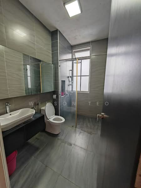 Cluster House for Sale in Taman Ekoflora (Johor Bahru) - Wilson Teo - Bathroom - PropertyGuru.com.my