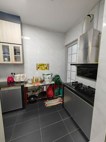 Cluster House for Sale in Taman Ekoflora (Johor Bahru) - Wilson Teo - Kitchen - PropertyGuru.com.my