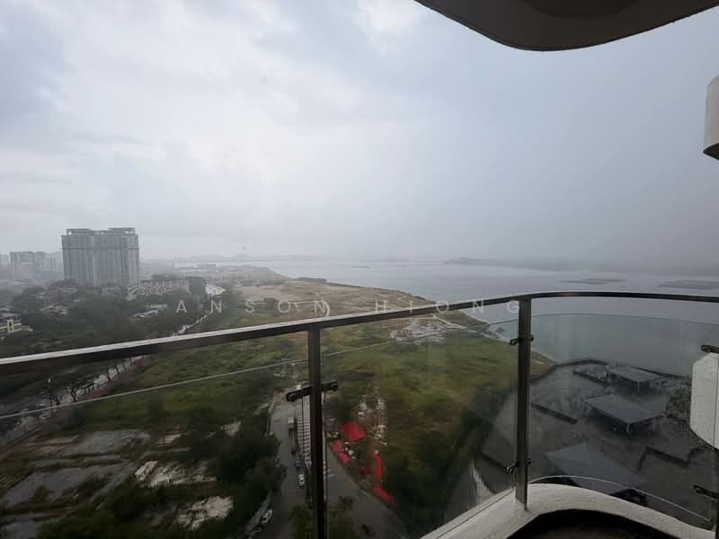 Bay Point @ Country Garden Danga Bay untuk Untuk Dijual - RM 580,000, Mac 2026 - Balcony - PropertyGuru.com.my