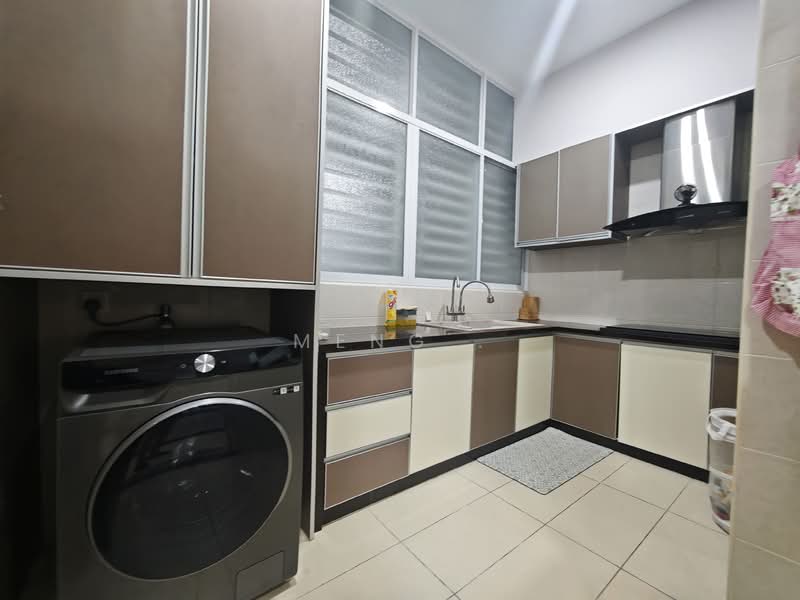 Setia Tri-angle untuk Untuk Dijual - RM 738,000, Mac 2026 - Kitchen - PropertyGuru.com.my