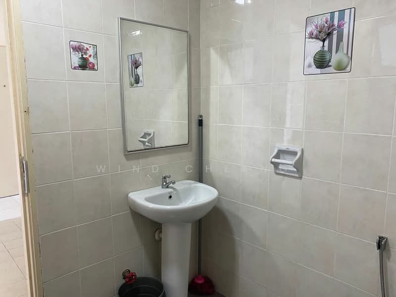 Service Residence for Rent at Metropolitan Square - Wind Cheang - Bathroom - PropertyGuru.com.my