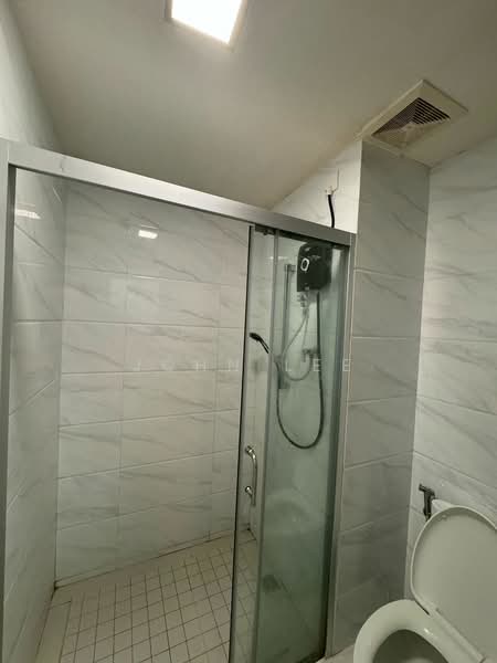 Kondominium untuk Disewa di Ataraxia Park @ Forest City - John Lee - Bathroom - PropertyGuru.com.my