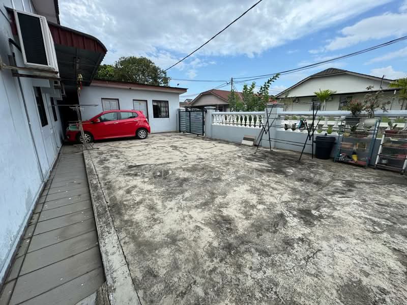 1-storey Terraced House for Sale in Taman Universiti (Skudai) - Win Tan - PropertyGuru.com.my