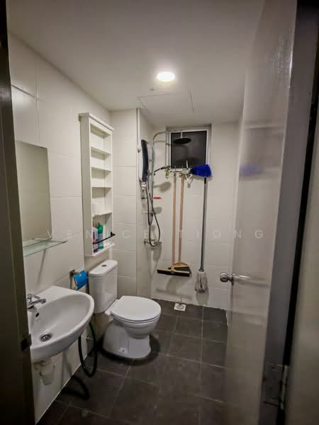 Residensi Platinum Teratai untuk Untuk Disewa - RM 1,950 /bulan, Apr 2026 - Bathroom - PropertyGuru.com.my