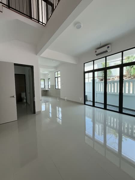 Rumah Teres 3 Tingkat untuk Dijual di Taman Connaught (Cheras) - Belle Yee - Interior - PropertyGuru.com.my