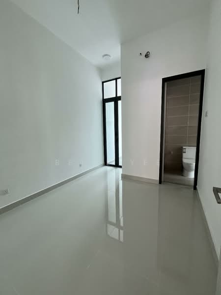 Rumah Teres 3 Tingkat untuk Dijual di Taman Connaught (Cheras) - Belle Yee - Interior - PropertyGuru.com.my