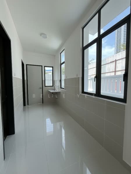 Rumah Teres 3 Tingkat untuk Dijual di Taman Connaught (Cheras) - Belle Yee - Interior - PropertyGuru.com.my