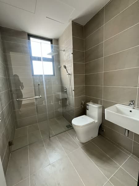 Rumah Teres 3 Tingkat untuk Dijual di Taman Connaught (Cheras) - Belle Yee - Bathroom - PropertyGuru.com.my
