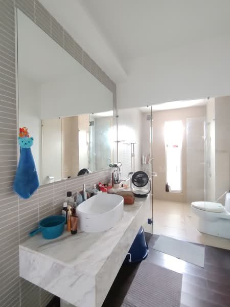 Cluster House for Sale in Setia Alam (Selangor) - Amsyar Jamil - Bathroom - PropertyGuru.com.my