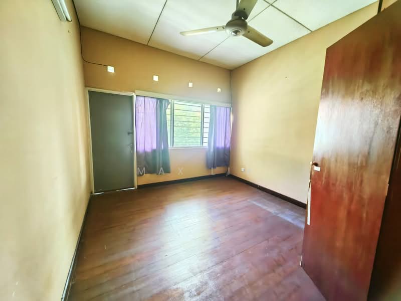 Semi-Detached House for Sale in Tanjung Bungah (Penang) - Max Lim - Interior - PropertyGuru.com.my