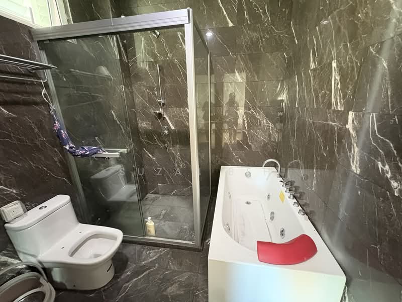 Semi-Detached House for Sale in Pulau Tikus (Penang) - Suzan Beh - Bathroom - PropertyGuru.com.my