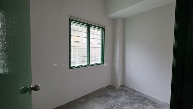 2-storey Terraced House for Rent in Puchong (Selangor) - Betty Ning - Room #2 on ground floor - PropertyGuru.com.my