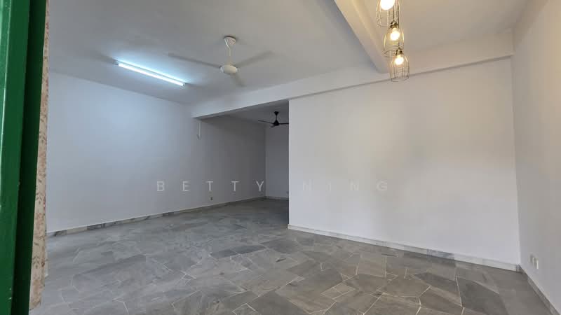 2-storey Terraced House for Rent in Puchong (Selangor) - Betty Ning - Living Room - PropertyGuru.com.my