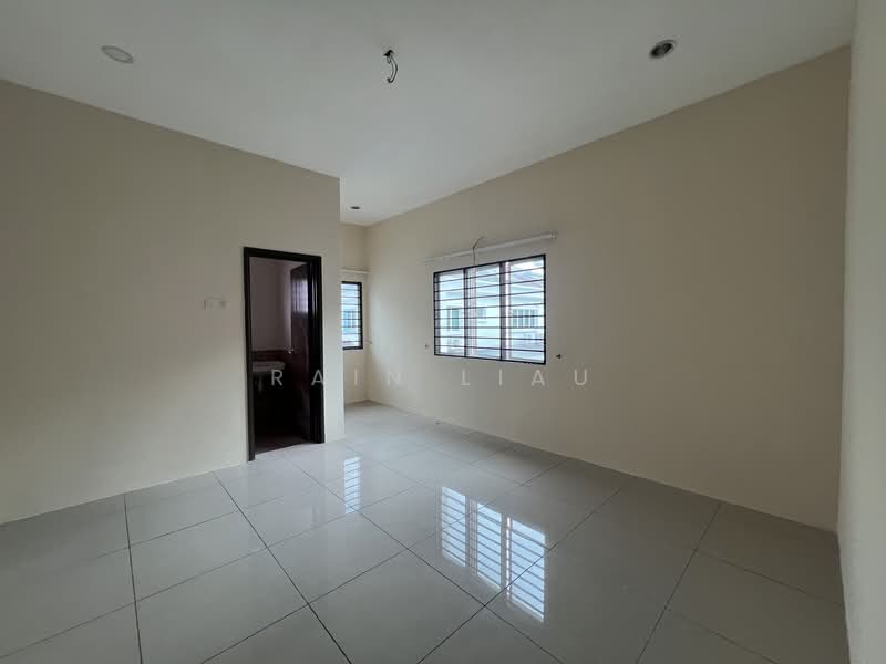 Semi-Detached House for Rent in Taman Sri Andalas (Klang) - Rain Liau - Interior - PropertyGuru.com.my