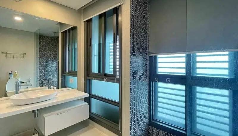 Vogue Suites One untuk Untuk Disewa - RM 3,300 /bulan, Mac 2026 - Bathroom - PropertyGuru.com.my