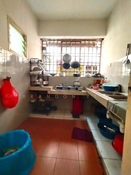 Pangsapuri untuk Dijual di Sri Impian - Brandon Yee - Kitchen - PropertyGuru.com.my