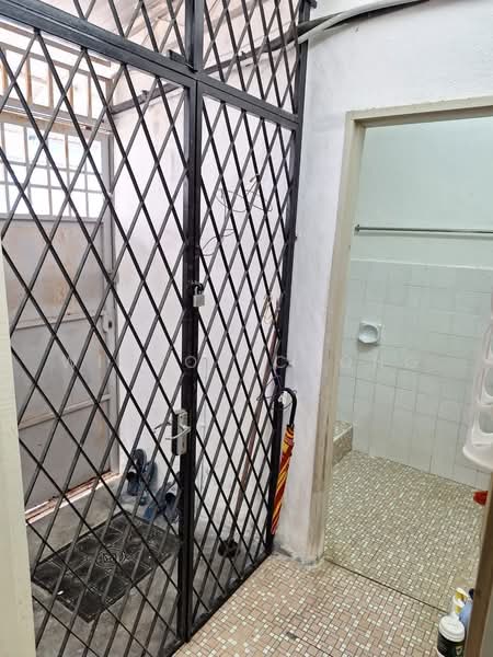 2-storey Terraced House for Sale in Teluk Kumbar (Penang) - Winson Chong - Entrance - PropertyGuru.com.my