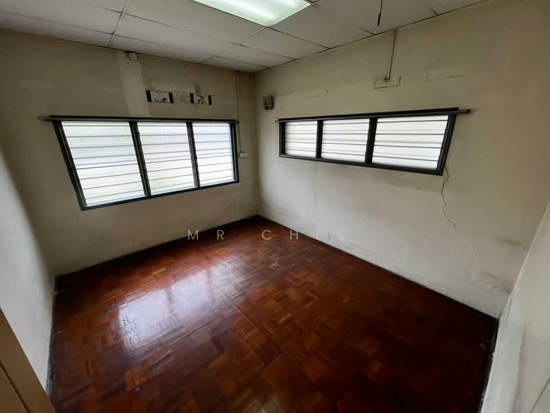 Semi-Detached House for Sale in Taman Merdeka (Ipoh) - Mr Chee - Interior - PropertyGuru.com.my