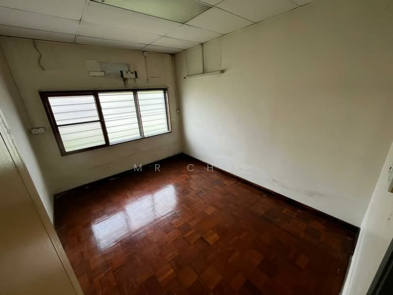 Semi-Detached House for Sale in Taman Merdeka (Ipoh) - Mr Chee - Interior - PropertyGuru.com.my