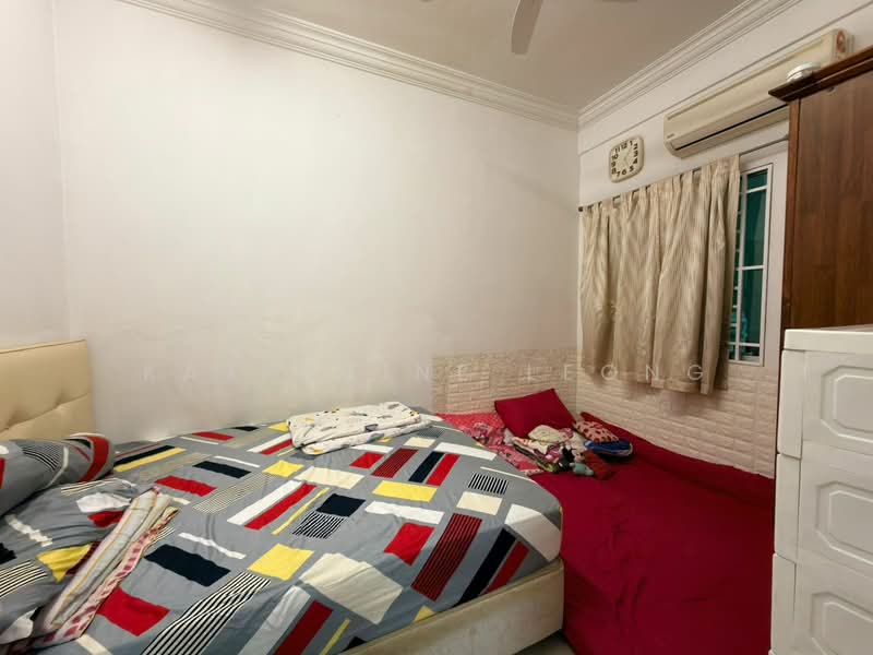 2-storey Terraced House for Sale in Rawang (Selangor) - Katherine Leong - Bedroom - PropertyGuru.com.my