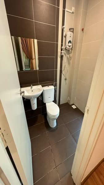 Semi-Detached House for Sale in Iskandar Puteri (Nusajaya) (Johor) - Jane Lai - Bathroom - PropertyGuru.com.my