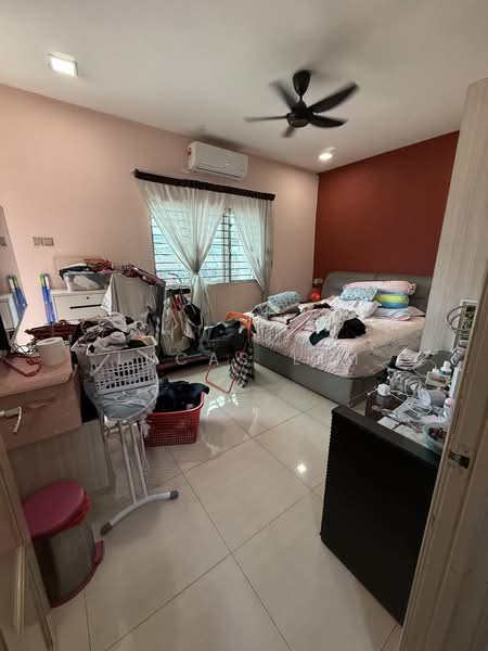2-storey Terraced House for Sale in Taman Sri Segambut (Segambut) - Lucas Lim - Bedroom - PropertyGuru.com.my