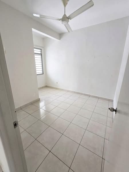 Camellia Residence untuk Untuk Disewa - RM 1,150 /bulan, Mac 2026 - Interior - PropertyGuru.com.my