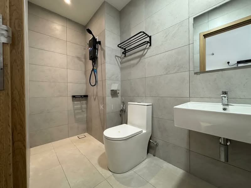Armani Raja Uda untuk Untuk Disewa - RM 2,500 /bulan, Mac 2026 - Bathroom - PropertyGuru.com.my