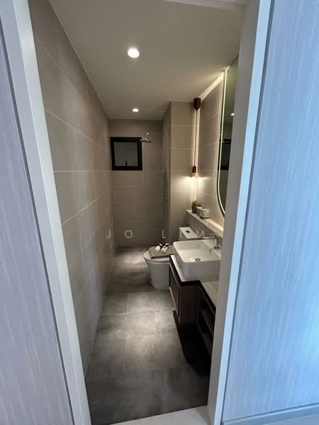 Service Residence for Sale at Stellaris @ Riana Dutamas - Jo Lim - Bathroom - PropertyGuru.com.my
