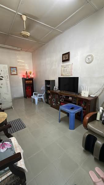 Taman Impian Indah untuk Untuk Dijual - RM 365,000, Mac 2026 - Living Room - PropertyGuru.com.my
