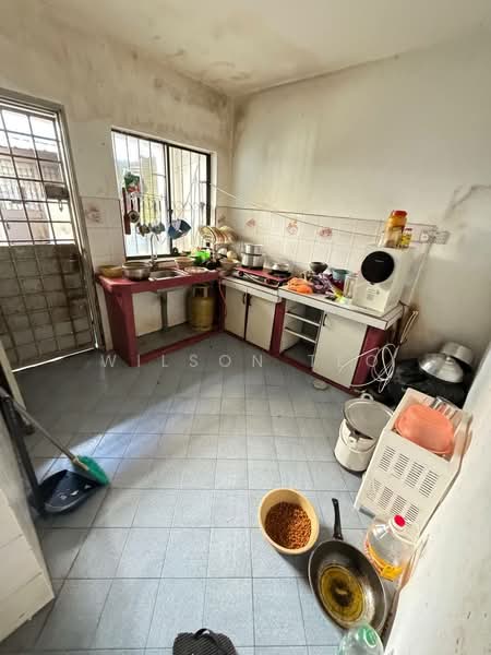Terraced House for Sale in Taman Damai Jaya (Skudai) - Wilson Teo - Kitchen - PropertyGuru.com.my