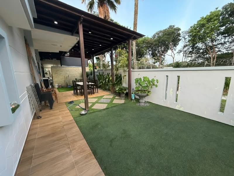 Cluster House for Sale in Taman Adda Heights (Tebrau) - Win Tan - Exterior - PropertyGuru.com.my