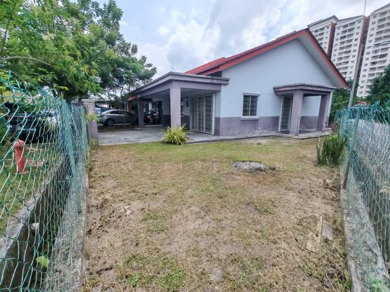Rumah Teres 1 Tingkat untuk Dijual di Taman Sri Melor (Kajang) - Celestine Ting - Exterior - PropertyGuru.com.my