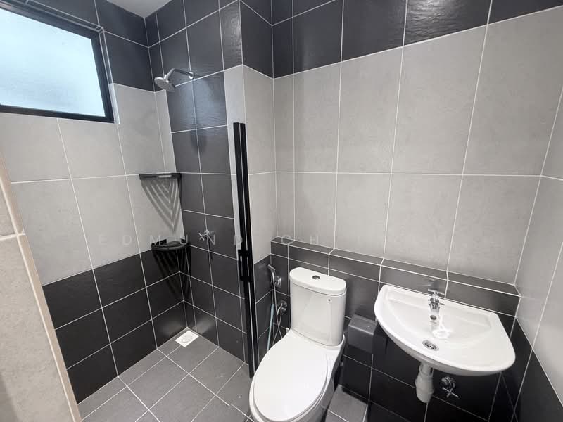 Servis Apartment untuk Disewa di V-Residensi 5 - Edmund CH Leow - Bathroom - PropertyGuru.com.my