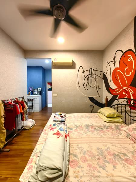 Condominium for Sale at KM1 West - Mak Oliver - Bedroom - PropertyGuru.com.my