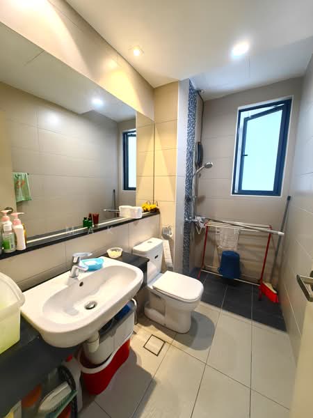 Condominium for Sale at KM1 West - Mak Oliver - PropertyGuru.com.my