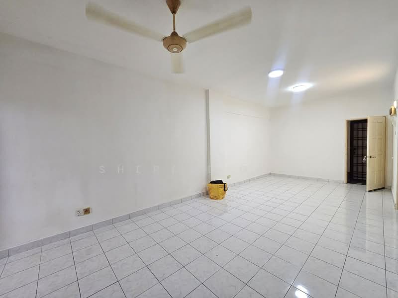 Kondominium untuk Dijual di Pelangi Damansara - Sherene Goh - Living Room - PropertyGuru.com.my