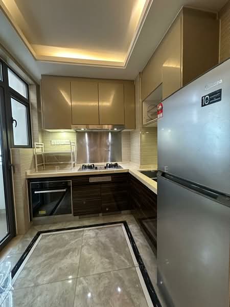 Service Residence for Rent at R&F Princess Cove Phase 1 - Penny Lee - Kitchen - PropertyGuru.com.my