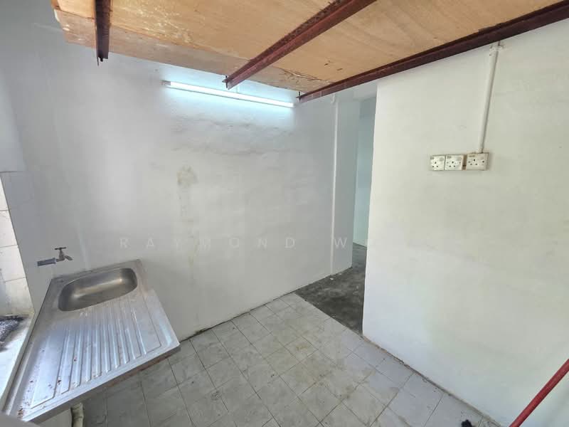 Rumah Flat untuk Dijual di Bandar Damai Perdana (Low Cost) - Raymond Wong - Interior - PropertyGuru.com.my