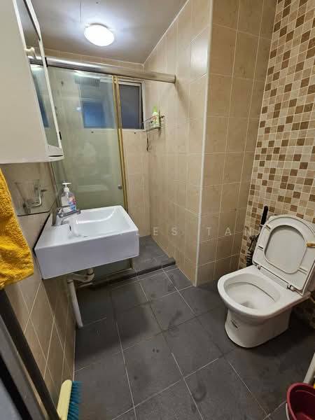 Apartment for Sale at Pangsapuri Saraka - Charles Tan - PropertyGuru.com.my