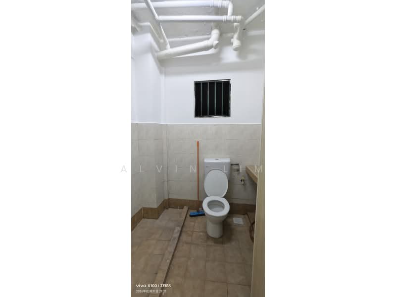 Apartment for Sale at Prima Bayu Apartment - Alvin Lim - Bathroom - PropertyGuru.com.my