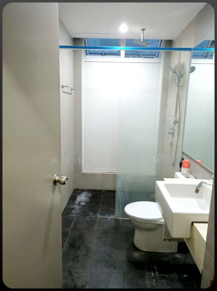 Zen Suites @ Zetapark untuk Untuk Disewa - RM 1,800 /bulan, Mac 2026 - Bathroom - PropertyGuru.com.my