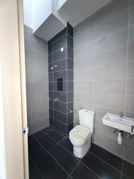 2-storey Terraced House for Sale in Johor Bahru (Johor) - Eva Yeo - Bathroom - PropertyGuru.com.my