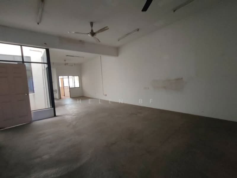 Shop for Rent in Ujong Pasir (Melaka) - Helen BF - Interior - PropertyGuru.com.my