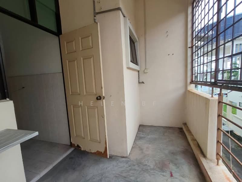 Shop for Rent in Ujong Pasir (Melaka) - Helen BF - Balcony - PropertyGuru.com.my