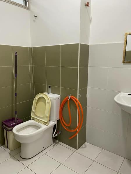 Setia Tropika untuk Untuk Dijual - RM 720,000, Mac 2026 - Bathroom - PropertyGuru.com.my