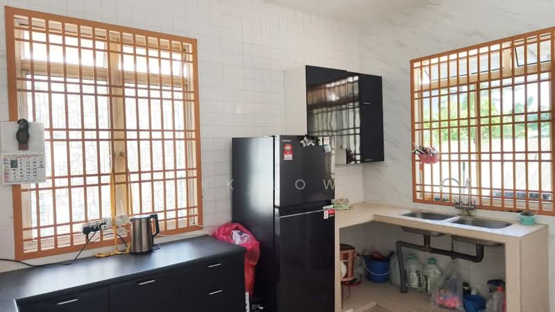 Semi-Detached House for Sale in Tampoi (Johor) - KK Low - Kitchen - PropertyGuru.com.my