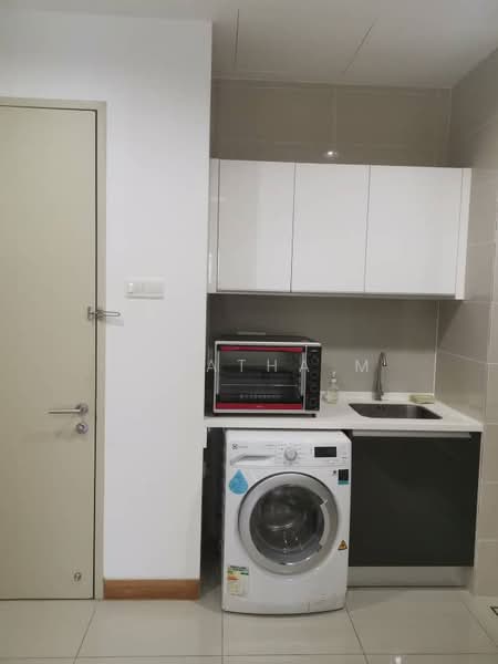 Service Residence for Sale at KL Gateway Residences - Sujatha M - Kitchen - PropertyGuru.com.my