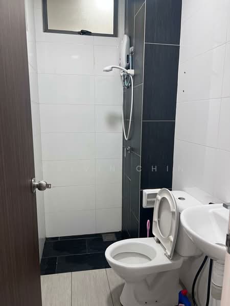 Service Residence for Rent at Seasons Garden Residences - calvin Chin - Bathroom - PropertyGuru.com.my